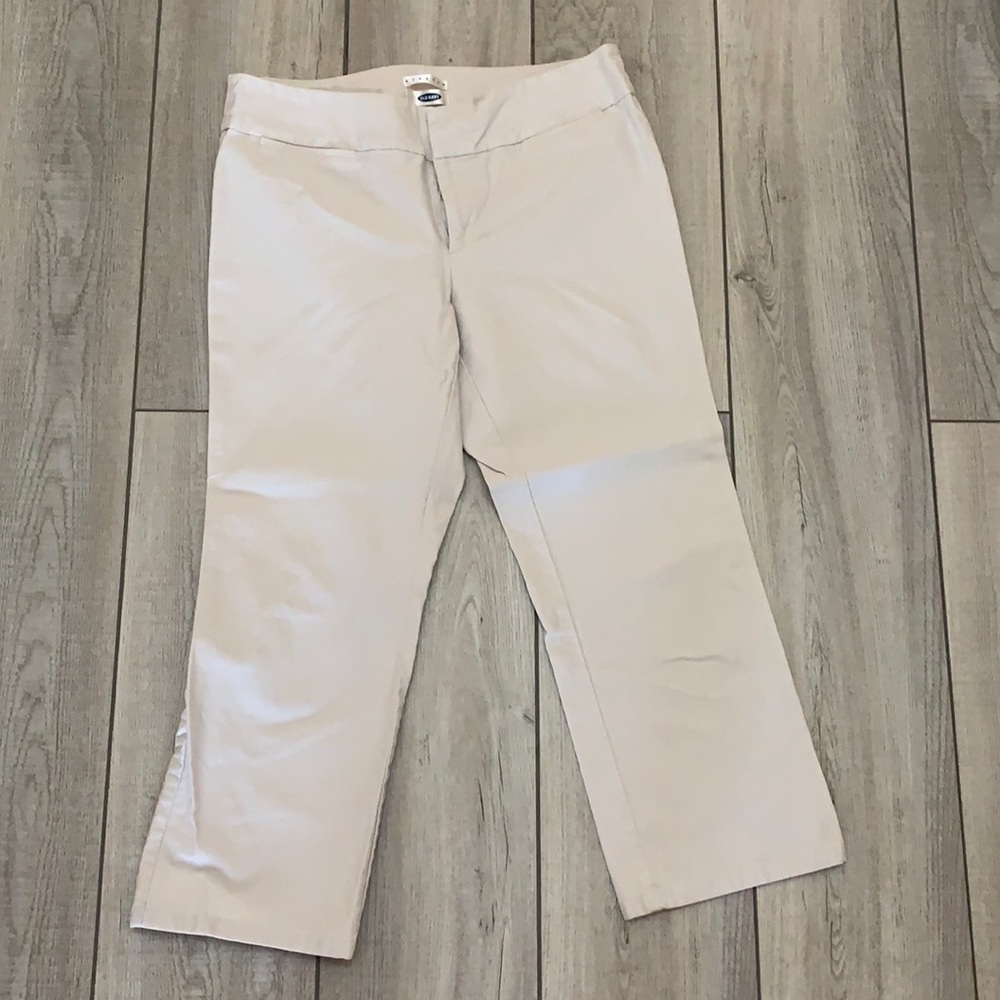 Old Navy Stretch Capri Khaki Size 10